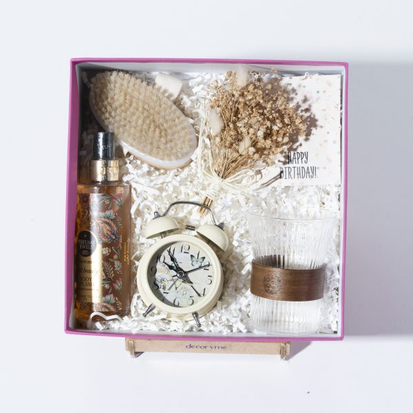 KADINLAR GÜNÜ PAKETİ 9